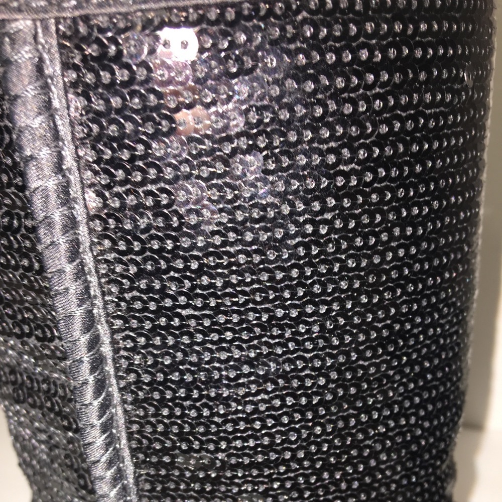 Back sequins uggs! - Picture 7 of 8